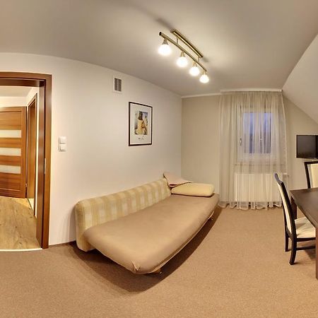 Apartamenty Pod Telegrafem เคียลเซ ภายนอก รูปภาพ