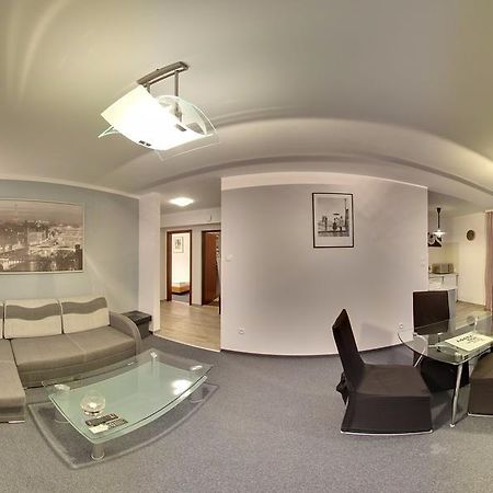 Apartamenty Pod Telegrafem เคียลเซ ภายนอก รูปภาพ